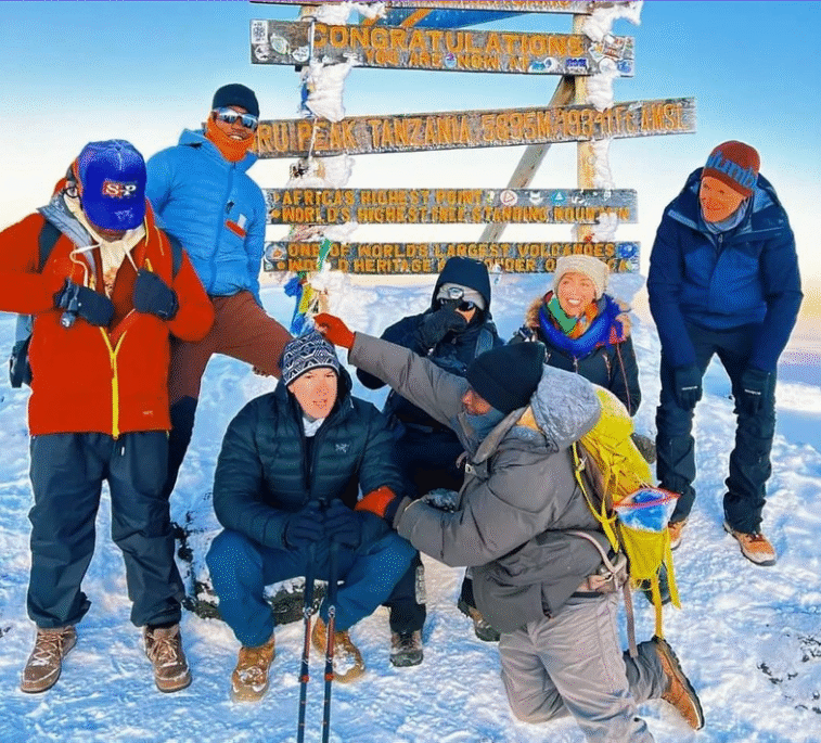 Kilimandjaro — groupes sportifs et aventure